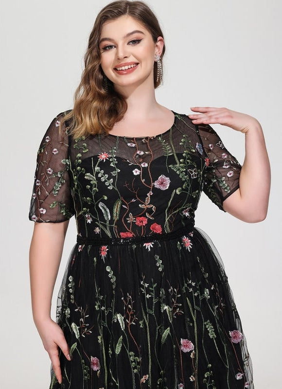 Robe Trapèze Noire À Fleurs - gallery 9