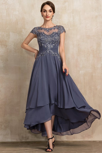 Robe Trapèze Élégance Grise Lumineuse