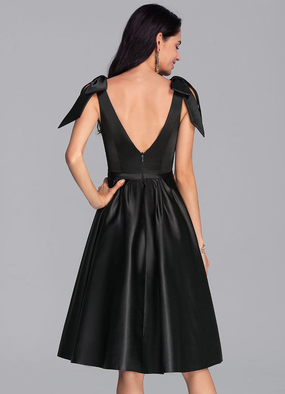 Robe Trapèze Noire Classique - gallery 1