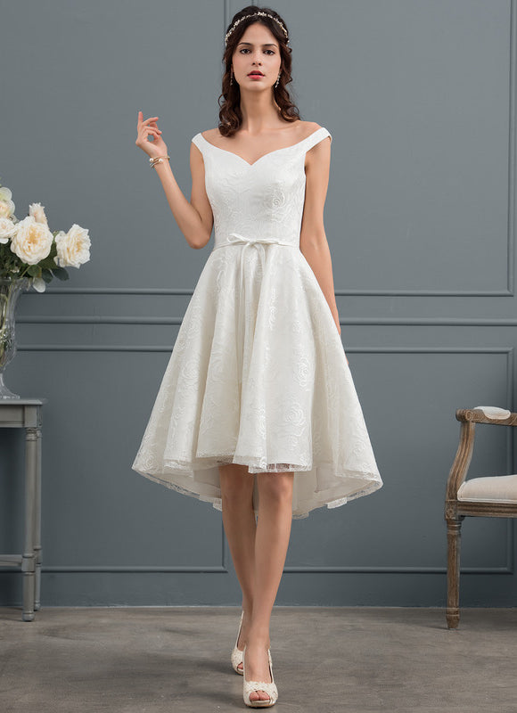 Robe Trapèze Ivoire Dentelle Dentelle Ballgown Avec Nœud - gallery 1