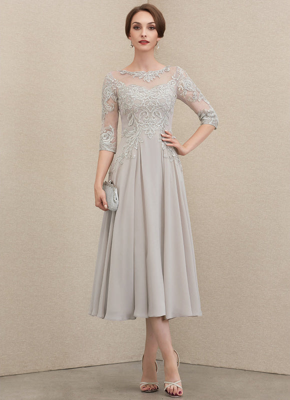 Robe Trapèze Ivoire En Dentelle Et Mousseline - gallery 2