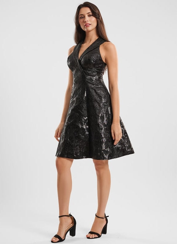 Robe Trapèze Noir Texturé - gallery 1