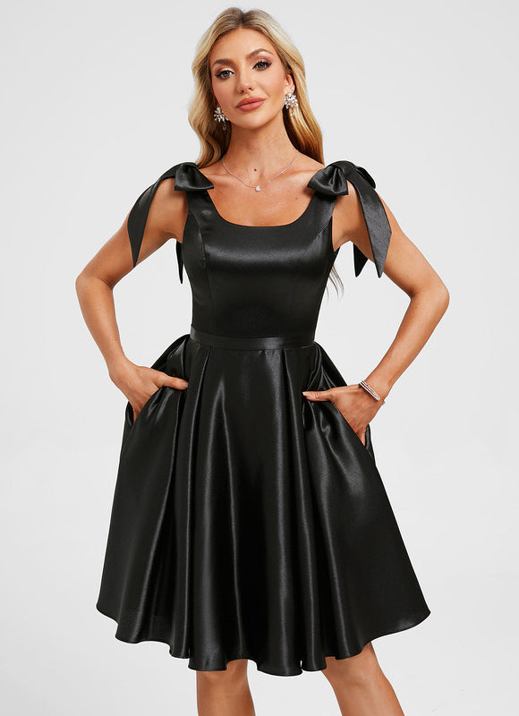 Robe Trapèze Noire À Nœud