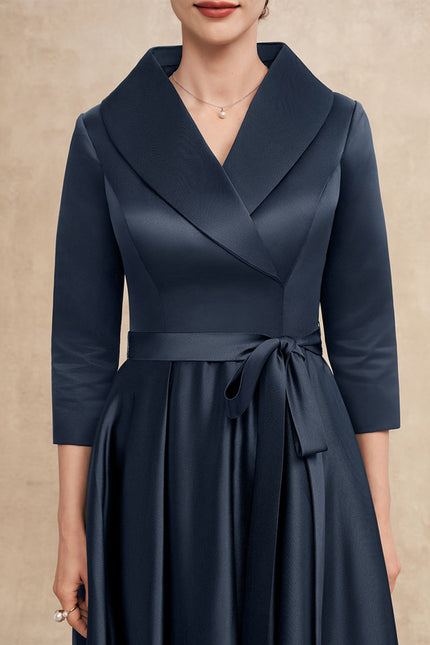 Robe Trapèze Nuit Satinée Élégante - gallery 6