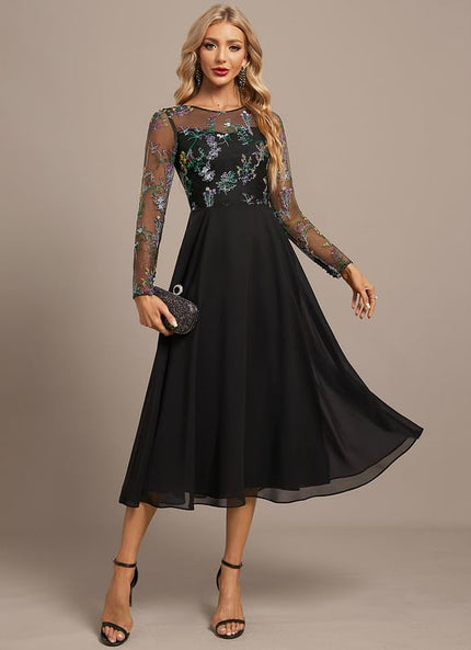 Robe Trapèze Élégance Florale Sombre