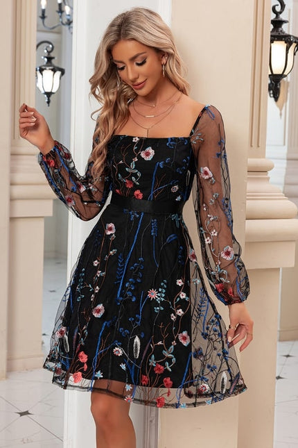 Robe Trapèze Floraison Noire