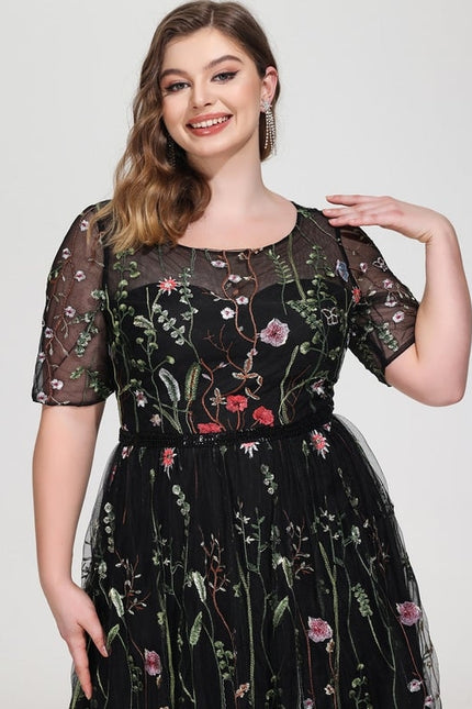 Robe Trapèze Noire À Fleurs - gallery 9