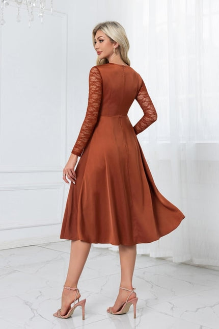 Robe Trapèze Écarlate Élégante - gallery 2