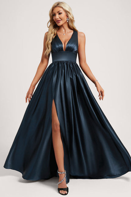 Robe Trapèze Satin Doré Élégante