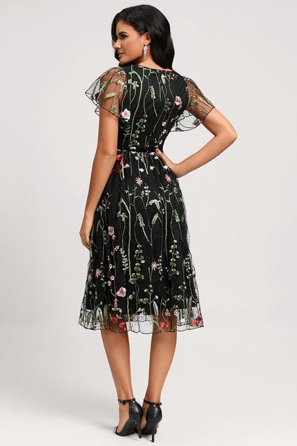 Robe Trapèze Noire À Fleurs - gallery 4
