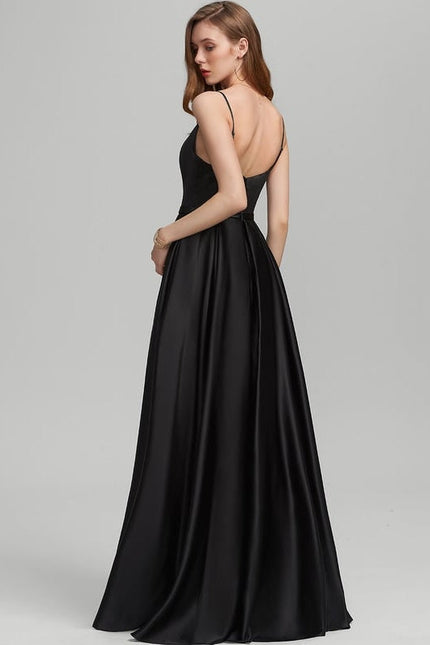 Robe Trapèze Noir Satiné Élégance - gallery 1