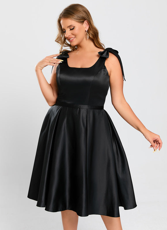 Robe Trapèze Noire Classique - gallery 4