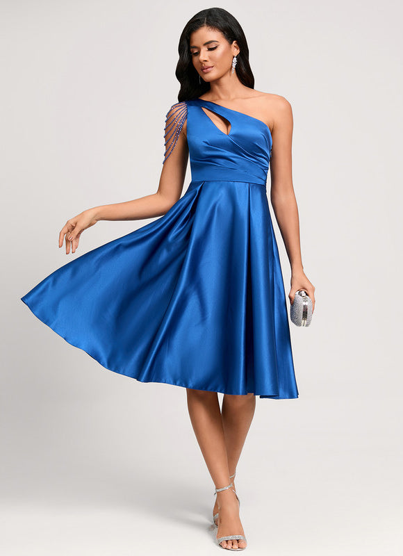 Robe Trapèze Satin Éclat Moderne