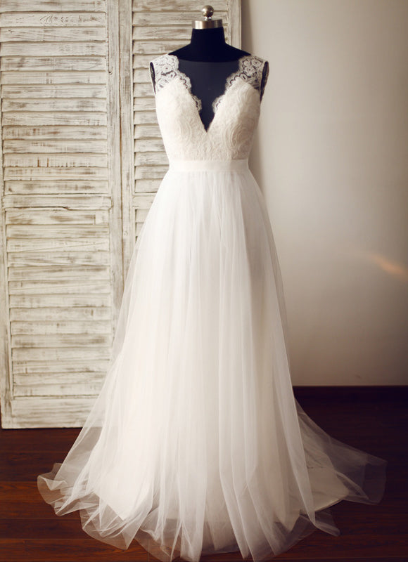 Robe Trapèze Véritable Tulle Traîne