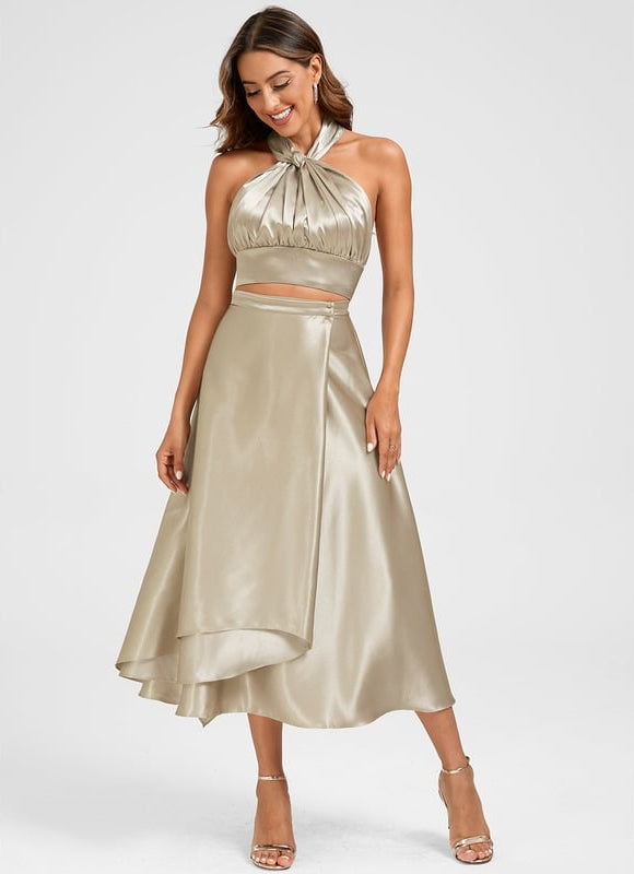 Robe Trapèze Satin Doré Élégant - gallery 5
