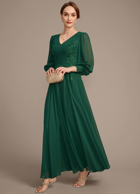 Robe Trapèze Verte En Mousseline Et Dentelle - gallery 3