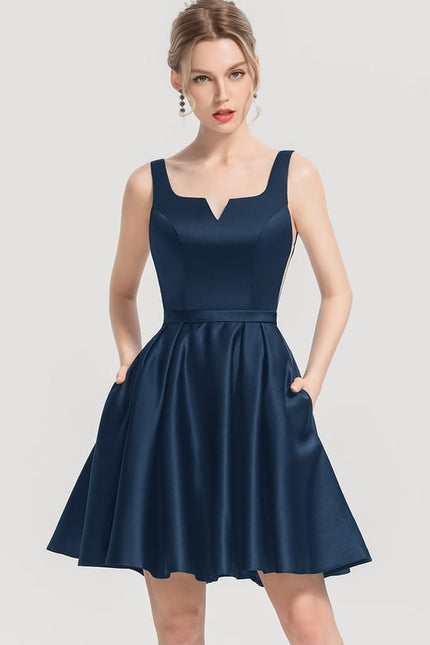 Robe Trapèze Bleu Satin Cocktail - gallery 2