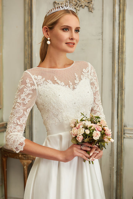 Robe Trapèze Élégance Dentelle Satinée - gallery 1