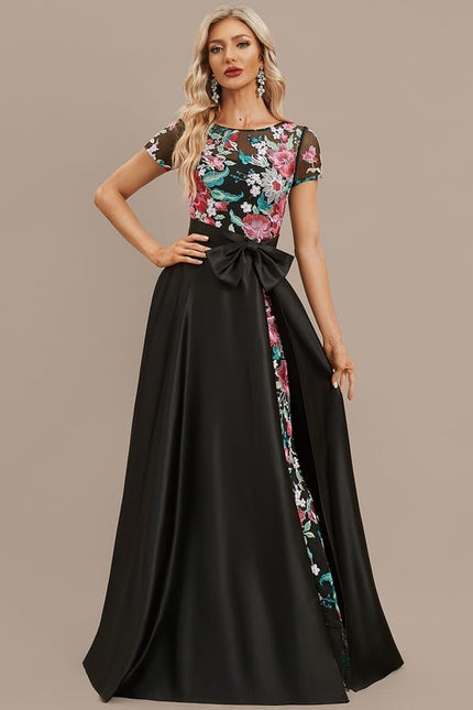 Robe Trapèze Noire Fleurie Satin Dentelle