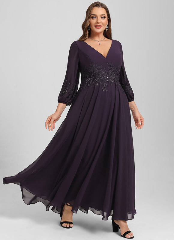 Robe Trapèze Verte En Mousseline Et Dentelle - gallery 7