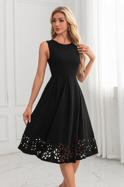 Robe Trapèze Noir Décorative - gallery 3
