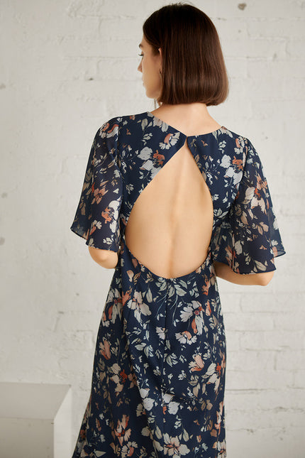 Robe Trapèze Nuit Fleurie Asymétrique - gallery 4