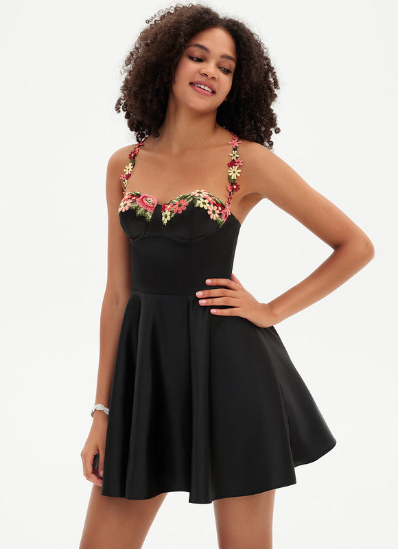 Robe Trapèze Vogue Satin Éclat - gallery 6