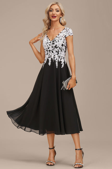 Robe Trapèze Noire Et Blanche Dentelle