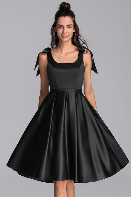 Robe Trapèze Noire Classique