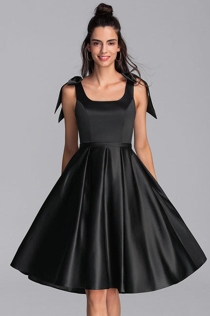 Robe Trapèze Noire Classique