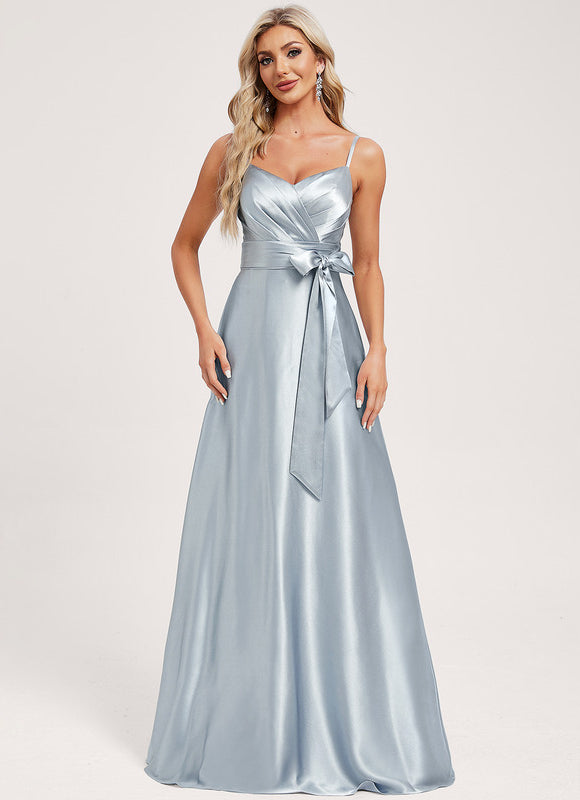Robe Trapèze Satin Doré Élégante