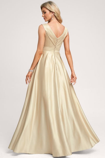 Robe Satin Trapeze - gallery 1