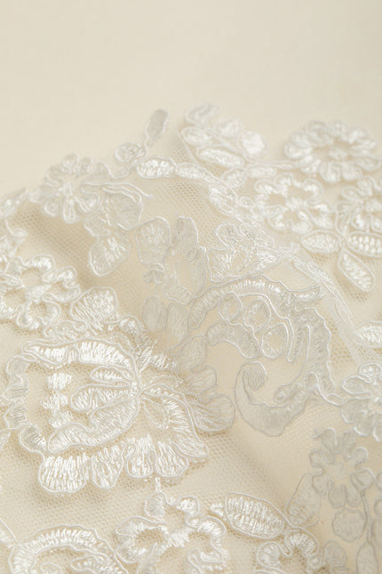 Robe Trapèze De Mariée Aérienne - gallery 9