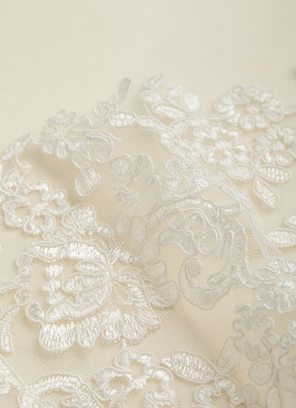 Robe Trapèze De Mariée Aérienne - gallery 9