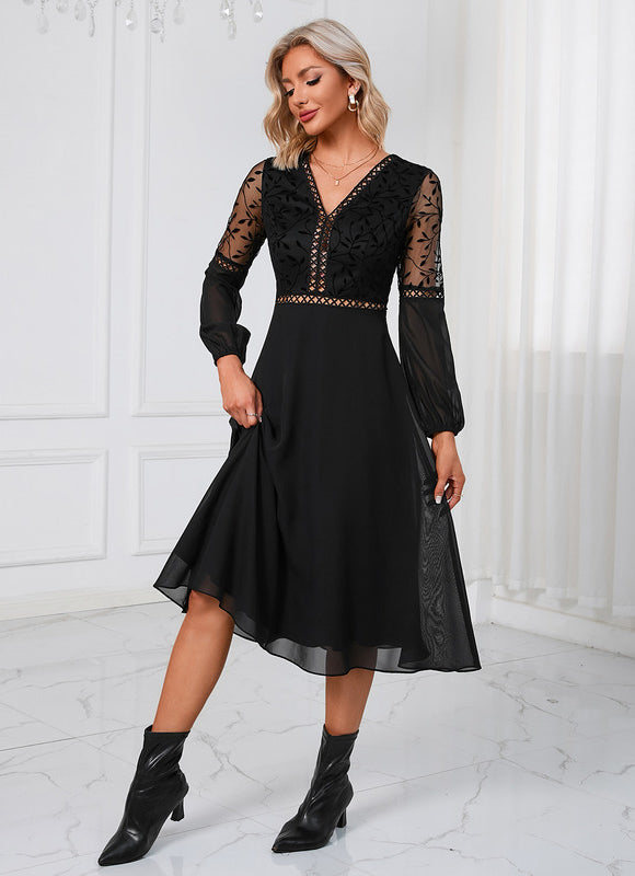 Robe Trapèze Noir Chic Aérien - gallery 3