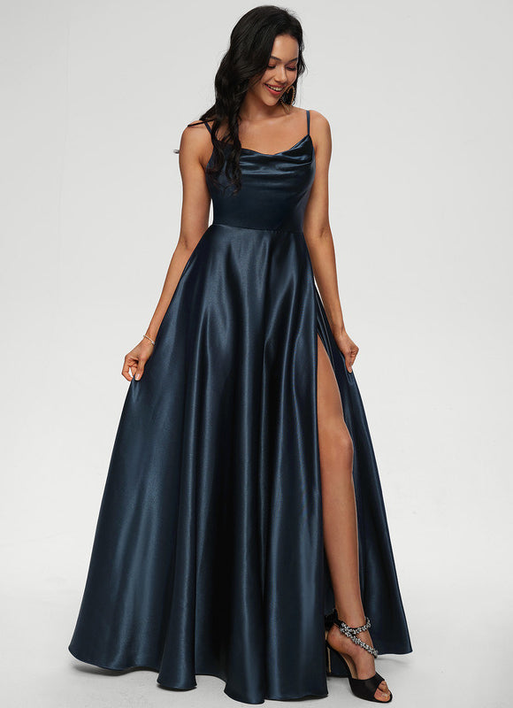 Robe Trapèze Éclat De Sophistication - gallery 2