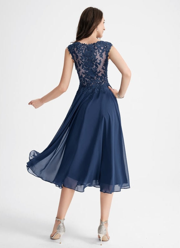 Robe Trapèze Noire Et Blanche Dentelle - gallery 4