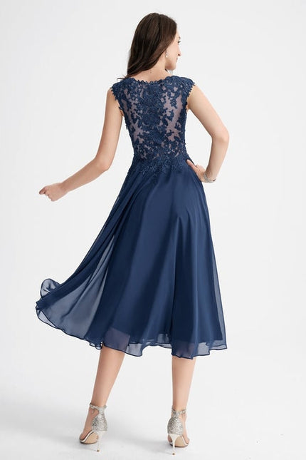 Robe Trapèze Noire Et Blanche Dentelle - gallery 4
