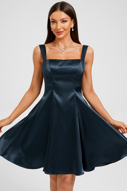 Robe Trapèze Courte Satin Chic