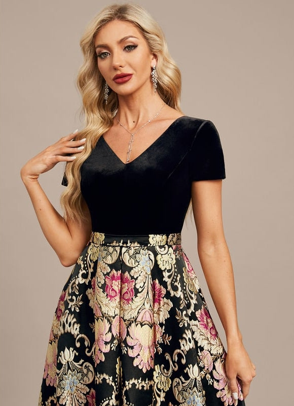 Robe Trapèze Velours Floral Noir - gallery 1