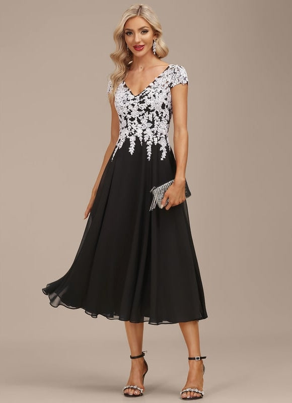 Robe Trapèze Noire Et Blanche Dentelle - gallery 6