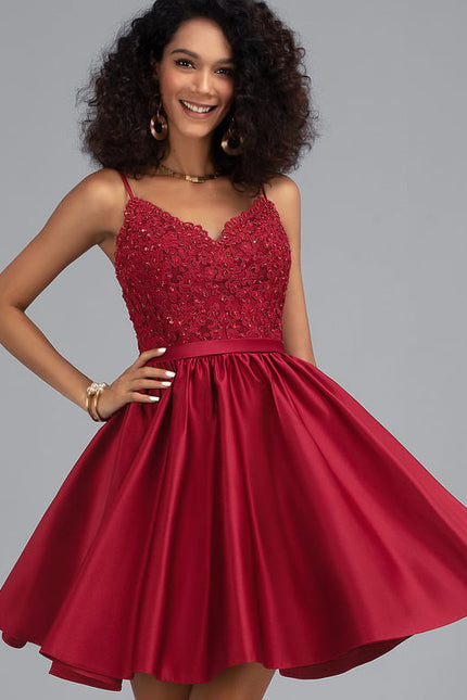 Robe Trapèze Satin Éclat Rubis