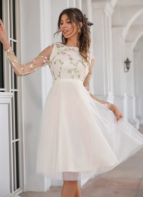 Robe Trapèze Éclat De Fleurs - gallery 5