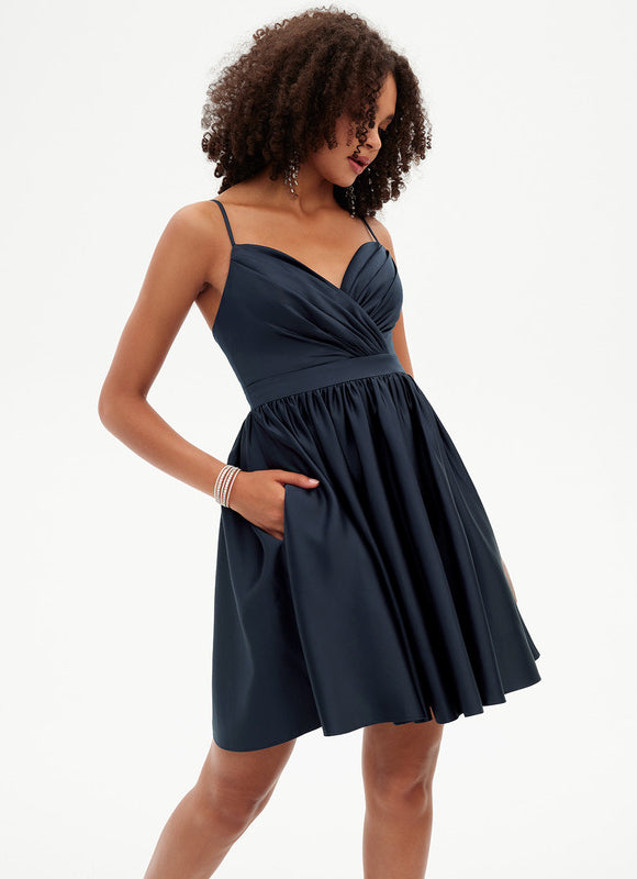 Robe Trapèze Plissée Élégante - gallery 1