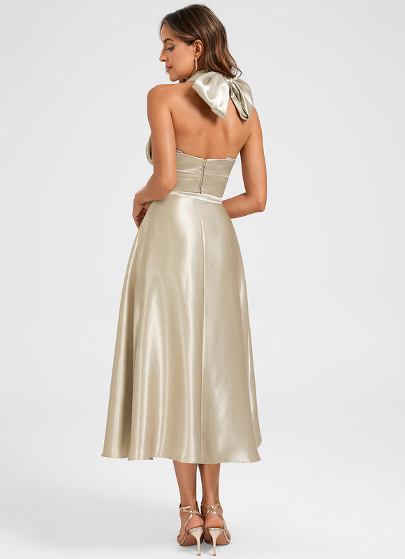 Robe Trapèze Satin Doré Élégant - gallery 4