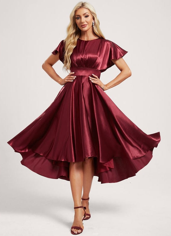 Robe Trapèze Rouge Satiné Élégant