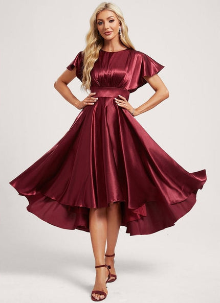 Robe Trapèze Rouge Satiné Élégant