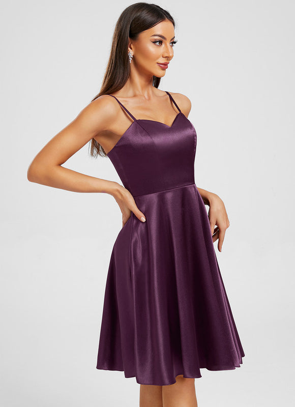 Robe Trapèze Violet Satiné Élégant - gallery 3