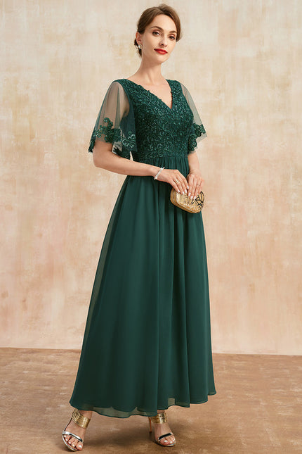 Robe Trapèze Verte En Mousseline Et Dentelle - gallery 4