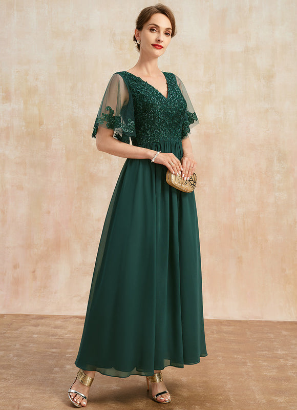 Robe Trapèze Verte En Mousseline Et Dentelle - gallery 4